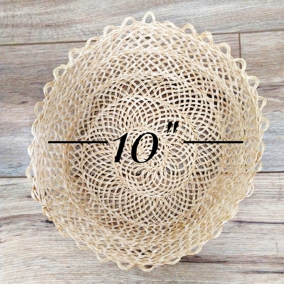 Vintage Wicker Wall Baskets - Picture 2 of 7